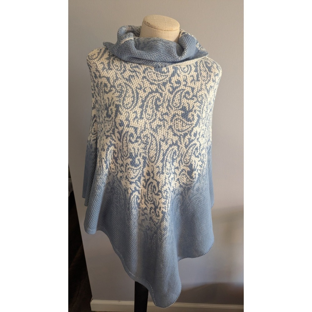 Chico's Womens Blue White Paisley Ombre Cowl Neck Knit Poncho Wrap One Size